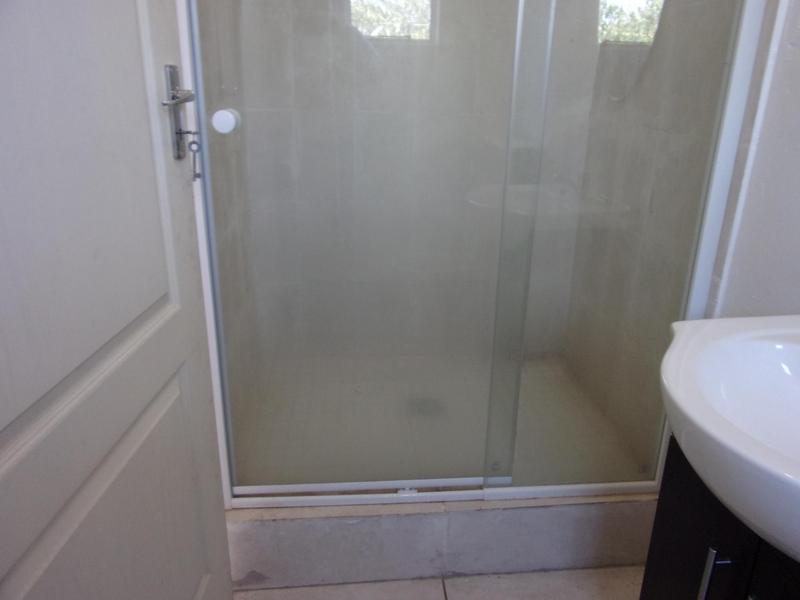 To Let 1 Bedroom Property for Rent in Sandringham Eastern Cape